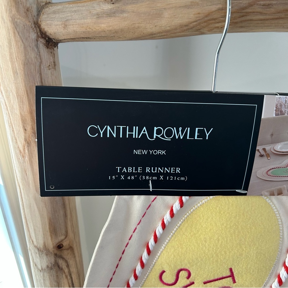 Cynthia Rowley Table Runner with Yellow and Red Accents - Picture 4 of 6
